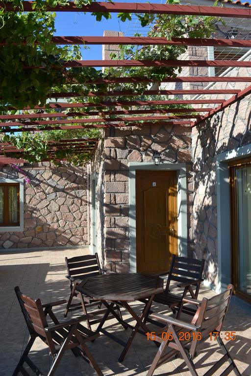 Apartment Molivos Castle